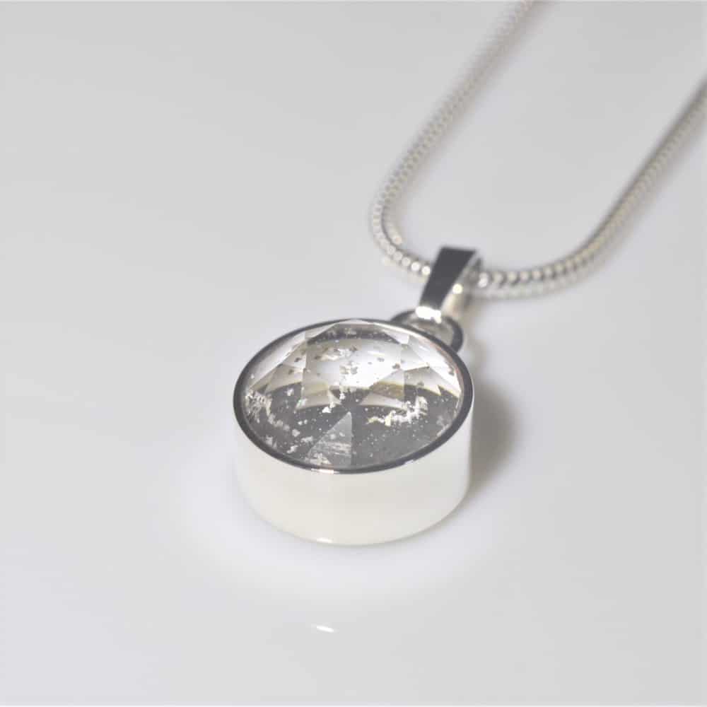 Small Faceted Round Pendant - Clear