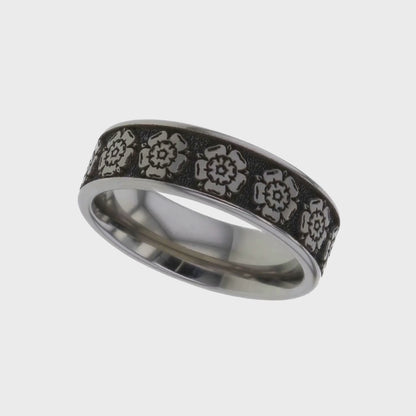 A five second video clip of a Rose Flower Titanium Memorial Ring For Ashes slowly rotating.