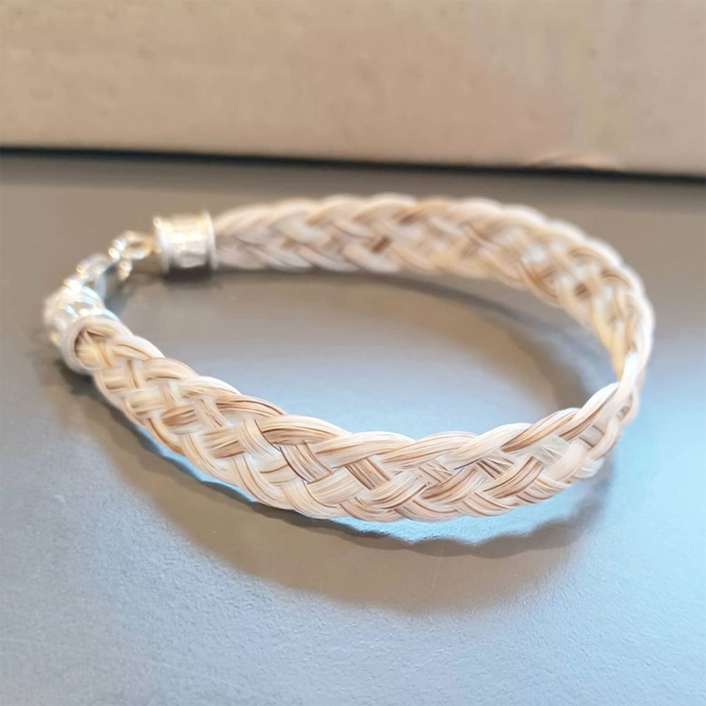 HORSE HAIR BRACELET