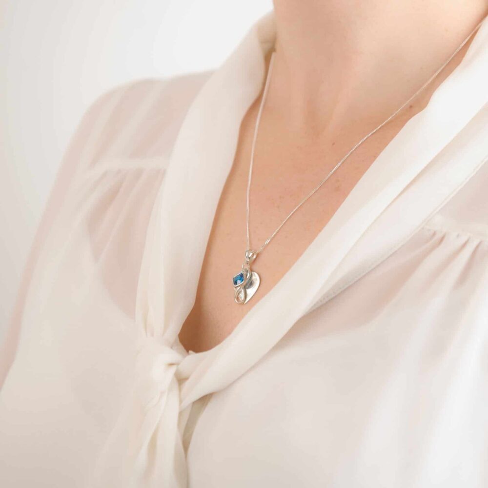 Birthstone Heart Pendant with Infinity Knot